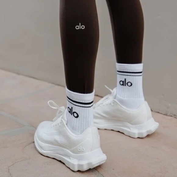 ALO Yoga Other - Alo Yoga socks (2 pairs)